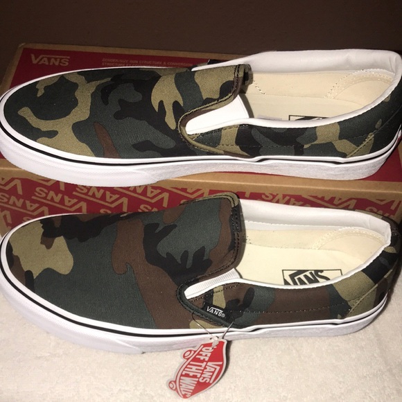 Vans Shoes | Vans Classic Slip-On Canvas Woodland Camo BK Brand New | Color: Black/Green | Size: 12 | Florecita93's Closet